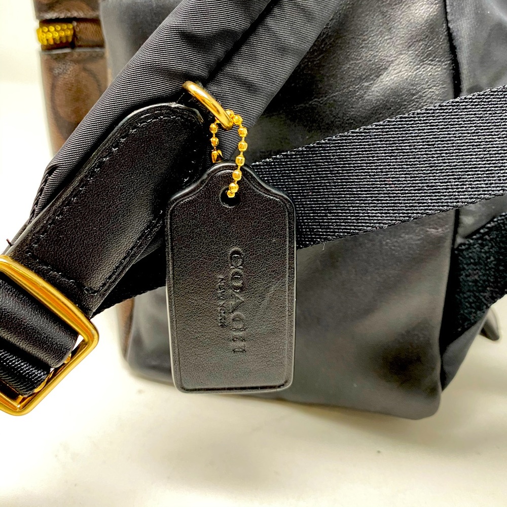 Coach - Charlie Backpack Signature Leather Brown - Picture 6 of 11